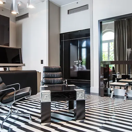 Hotel Blow Up Hall 5050 Poznan