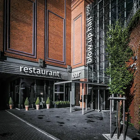 Blow Up Hall 5050 Hotel Poznan