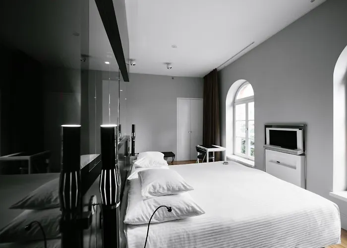 Hotel Blow Up Hall 5050 Poznan