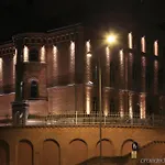 Blow Up Hall 5050 Готель Познань