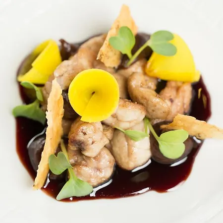 Hotel Blow Up Hall 5050 5*