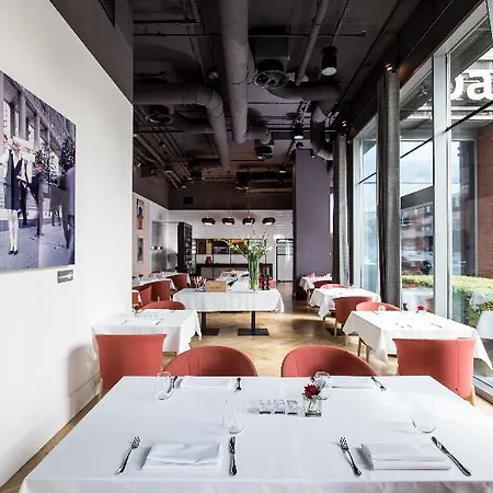 Blow Up Hall 5050 Hotel 5*