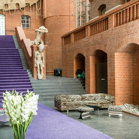 Hotel Blow Up Hall 5050 Poznań