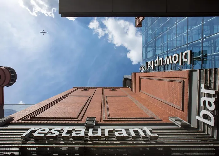 Hotel Blow Up Hall 5050 Poznan