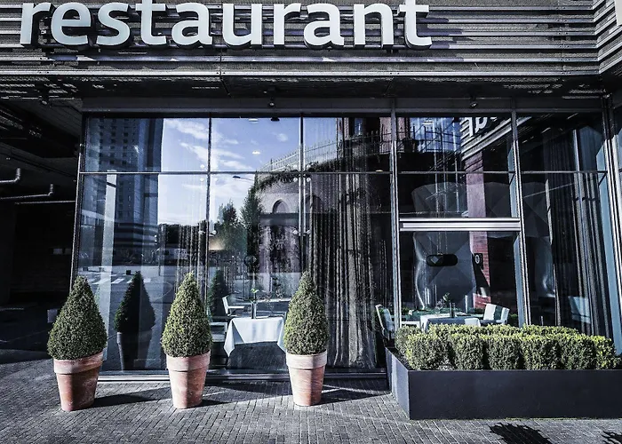 Отель Blow Up Hall 5050 5*